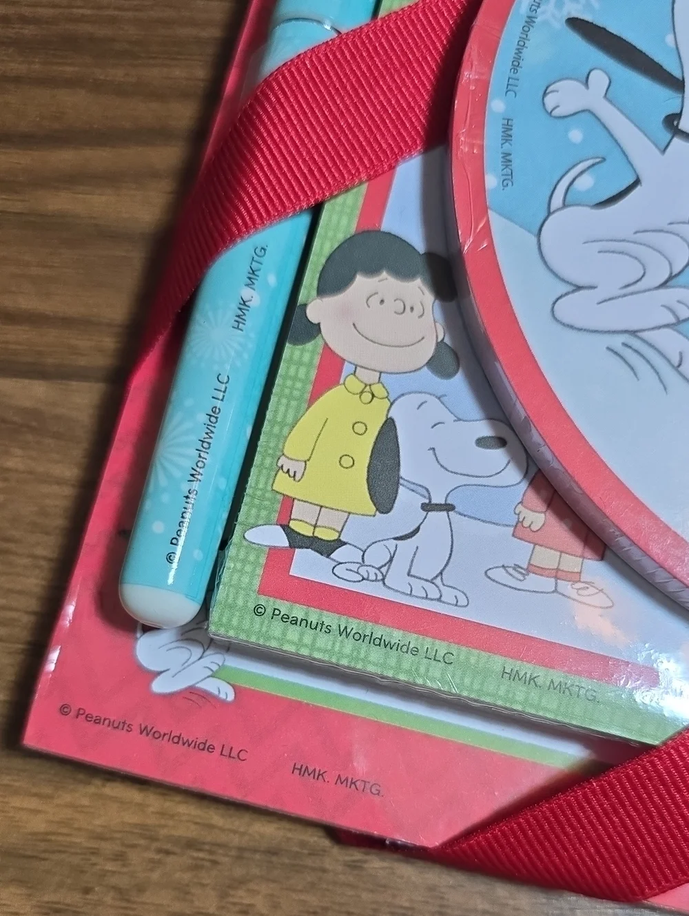 Peanuts Hallmark Holiday Notepad Set with Pen
